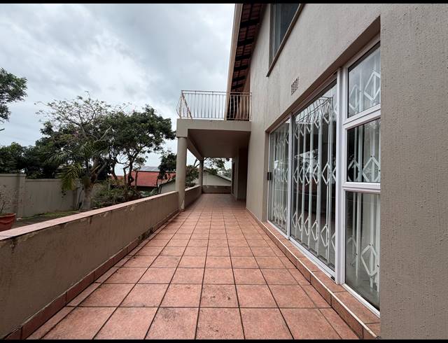 4 BEDROOM HOUSE FOR SALE IN BALLITO CENTRAL